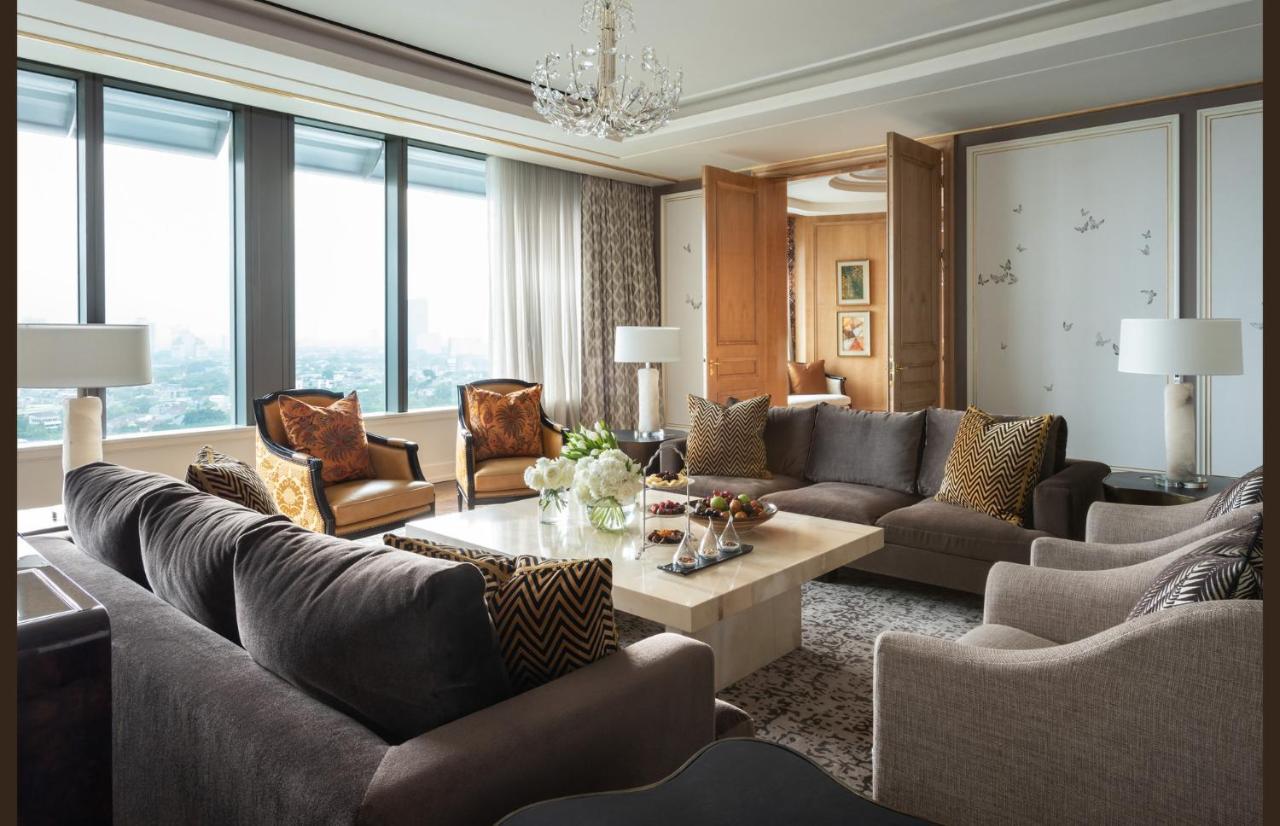 Four Seasons 5*
